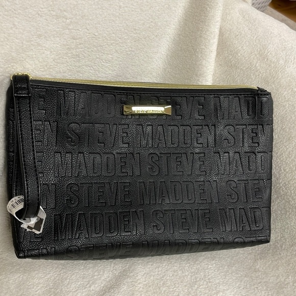Steve Madden Black Logo Clutch, NWT - Picture 1 of 9